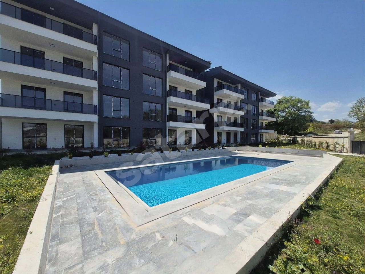 DIALOG MYRA dan ŞEMİKLER MAHALLESİ nde SATILIK DAİRE