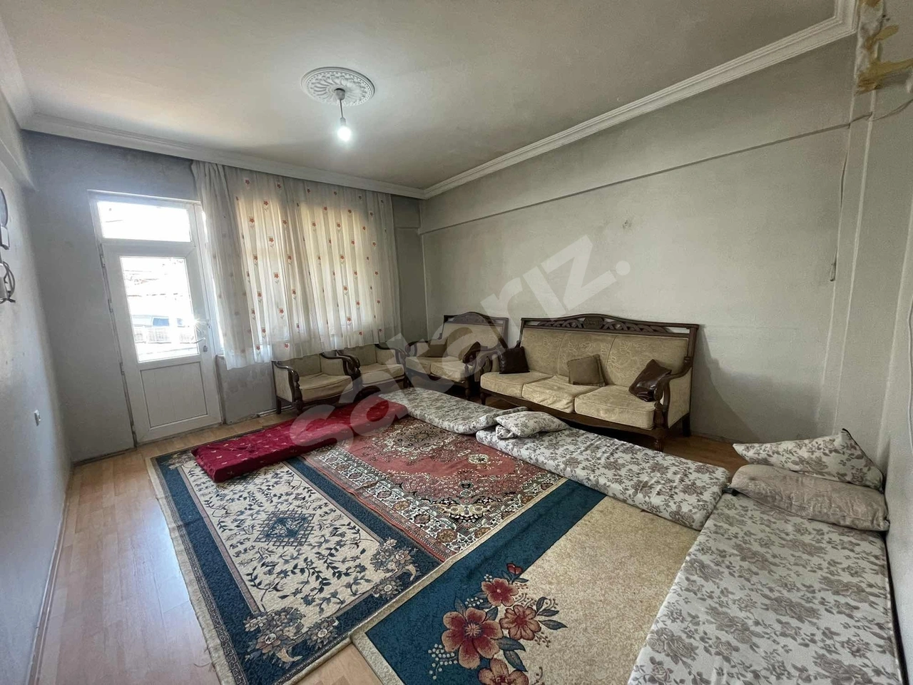 GEBZE MEVLANA ADLİYE YAKINI 140M2 2+1