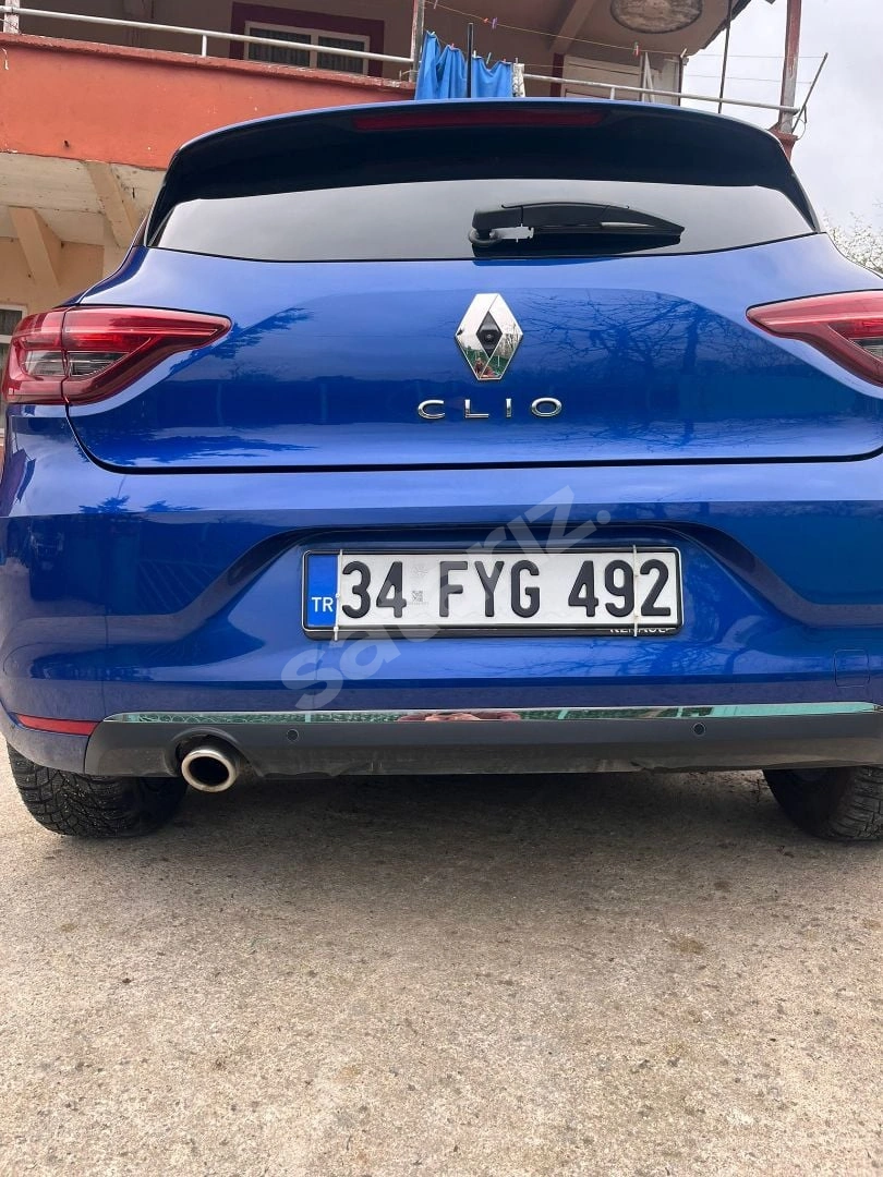 Bireyselden Hatasız Clio 2022 Model