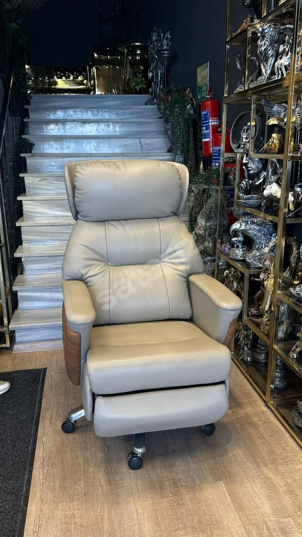 AKBÜRO RELAX MASAJLI MAKAM KOLTUĞU