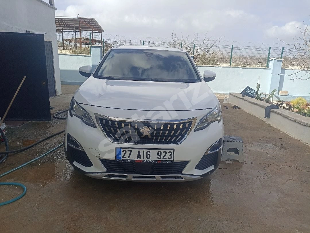 DÜŞÜK KM PEUGEOT 3008 1.6 BLUHDİ OTOMATİK
