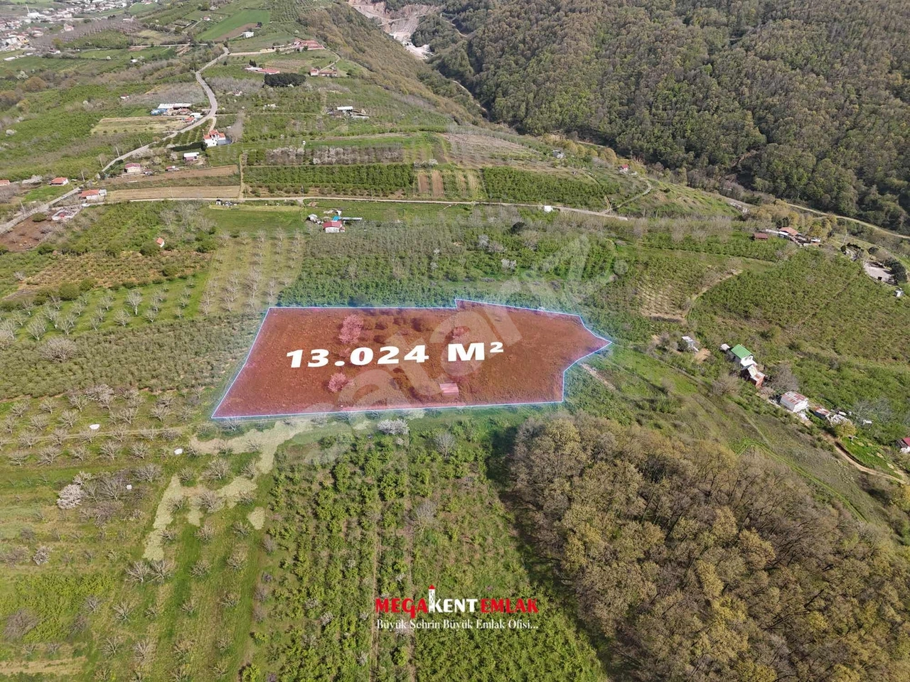 MEGAKENT EMLAK'TAN SERDİVAN ÇUBUKLU'DA 13.024 m² FIRSAT ARAZİ