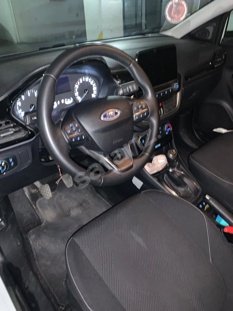 İLK SAHİBİNDEN TRAMERSİZ FORD PUMA