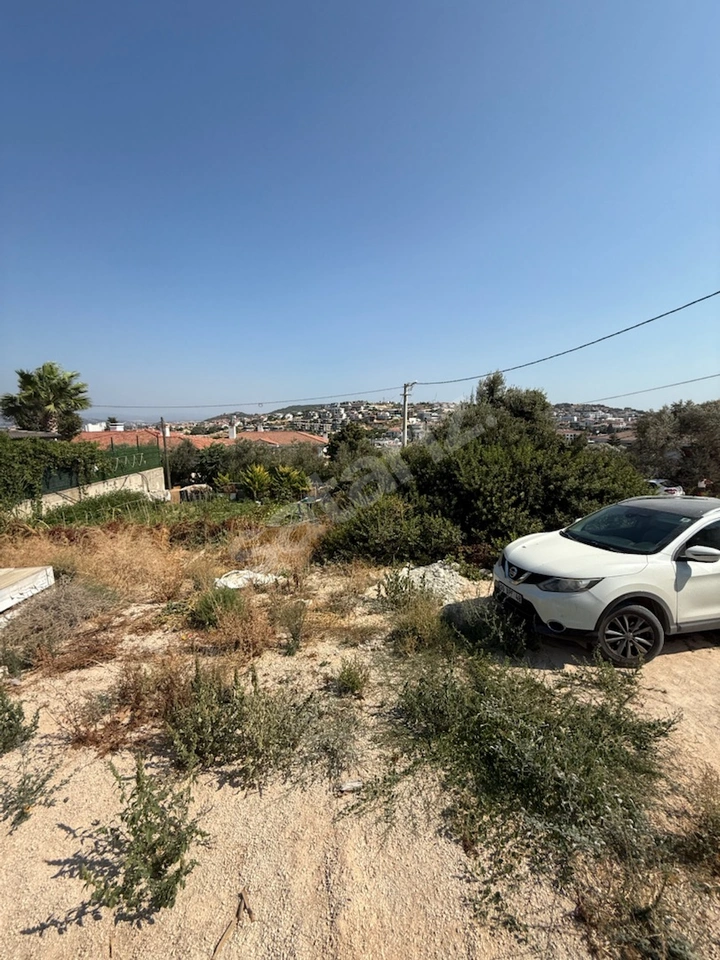 ARTI Emlaktan Çeşme Merkezde ikiz Villalık Köşe Kupon Arsa
