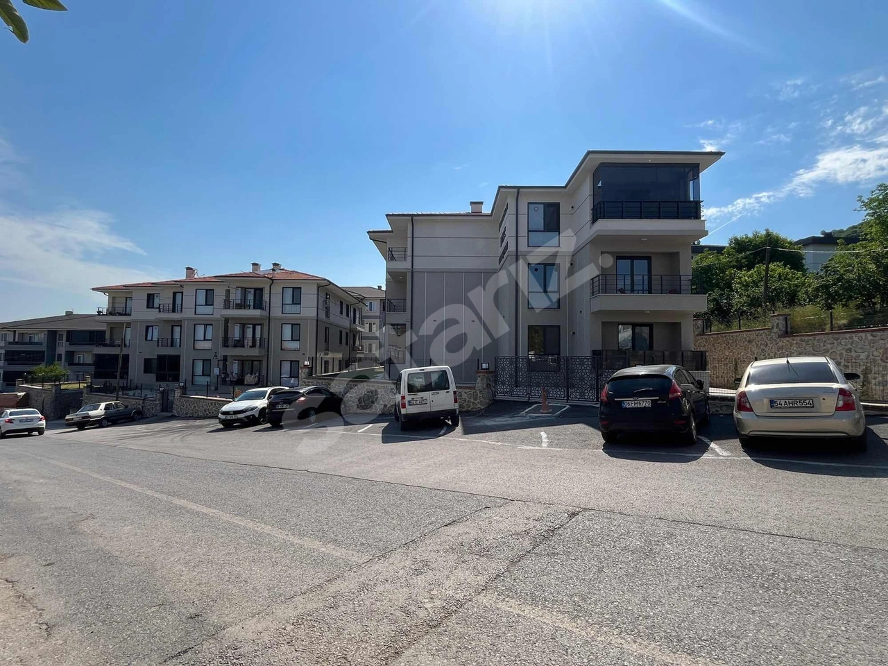 KAZIMPAŞA MERKEZ'DE SİTE İÇERİSİNDE SIFIR 2+1 SATILIK DAİRE!!
