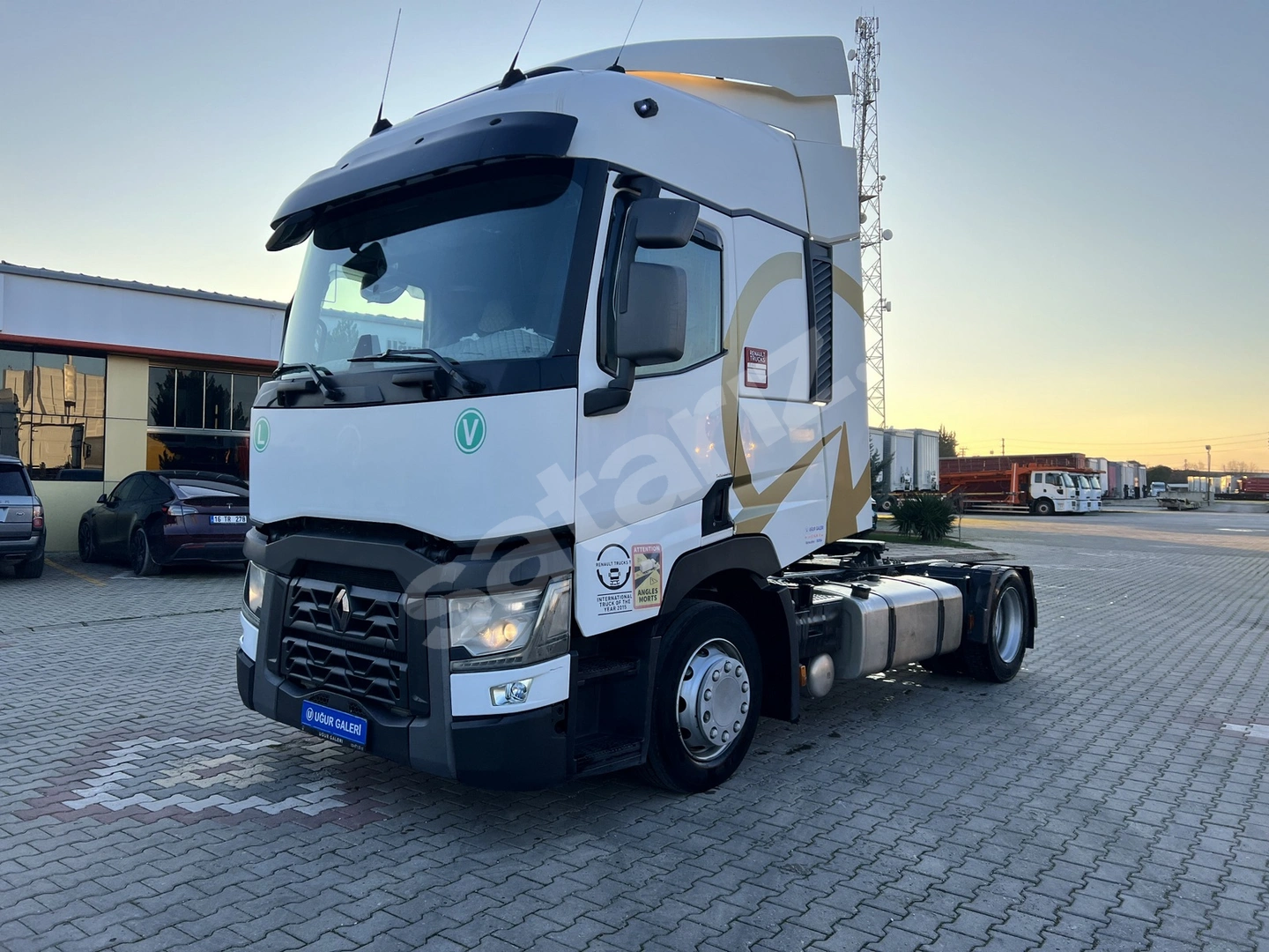 ▌UĞUR GALERİ ▌DEN 2015 MODEL RENAULT 460 T MİDİLLİ ÇEKİCİ