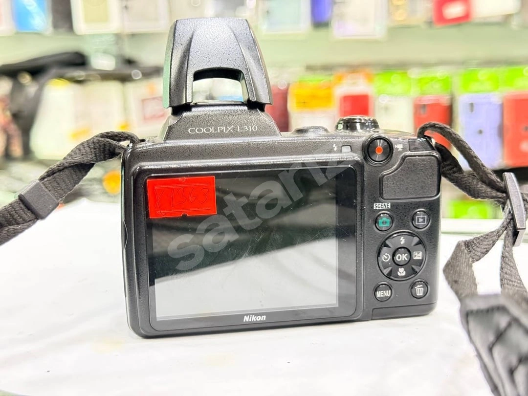 Nikon Coolpix L310