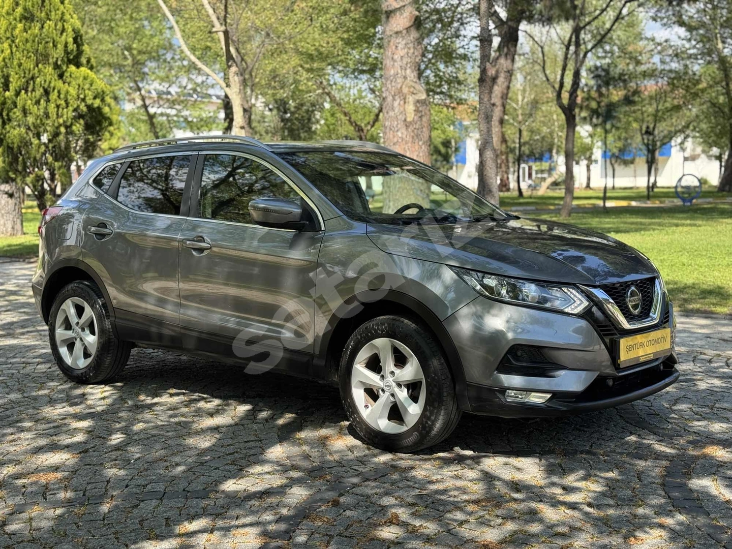ŞENTÜRK'TEN 2018 MODEL 1.6 DİZEL OTOMATİK HATASIZ NISSAN QASHQAI