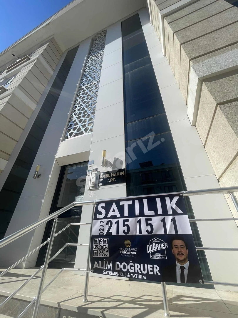 SELÇUKLU FIRSAT SATILIK 2+1 DEVLET HASTANESİ ARKASI CADDE ÜZERİ