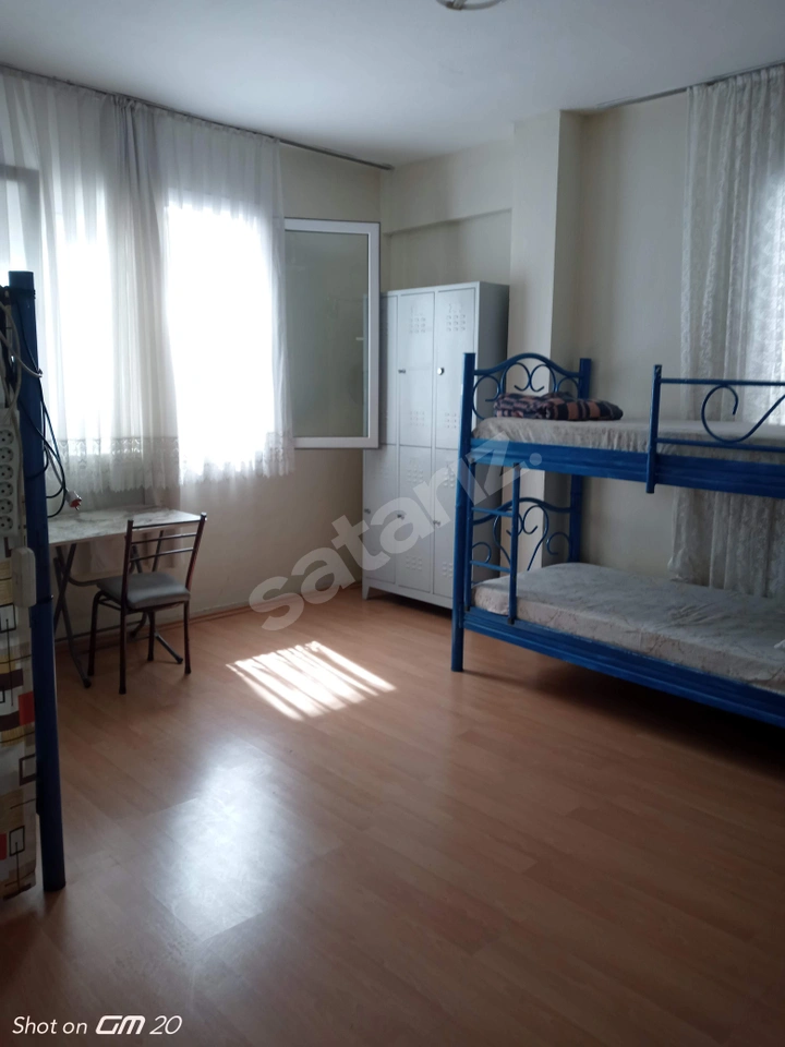 AYLIK YATAKHANEDE YATAK VE ODA KİRALAMA-MONTHLY DORMITORY BED AND ROOM RENTAL,