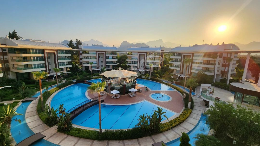 LAVANDA EVLERİ EN GENİŞ VE DOLU 5+1 DUBLEKS DAİRE