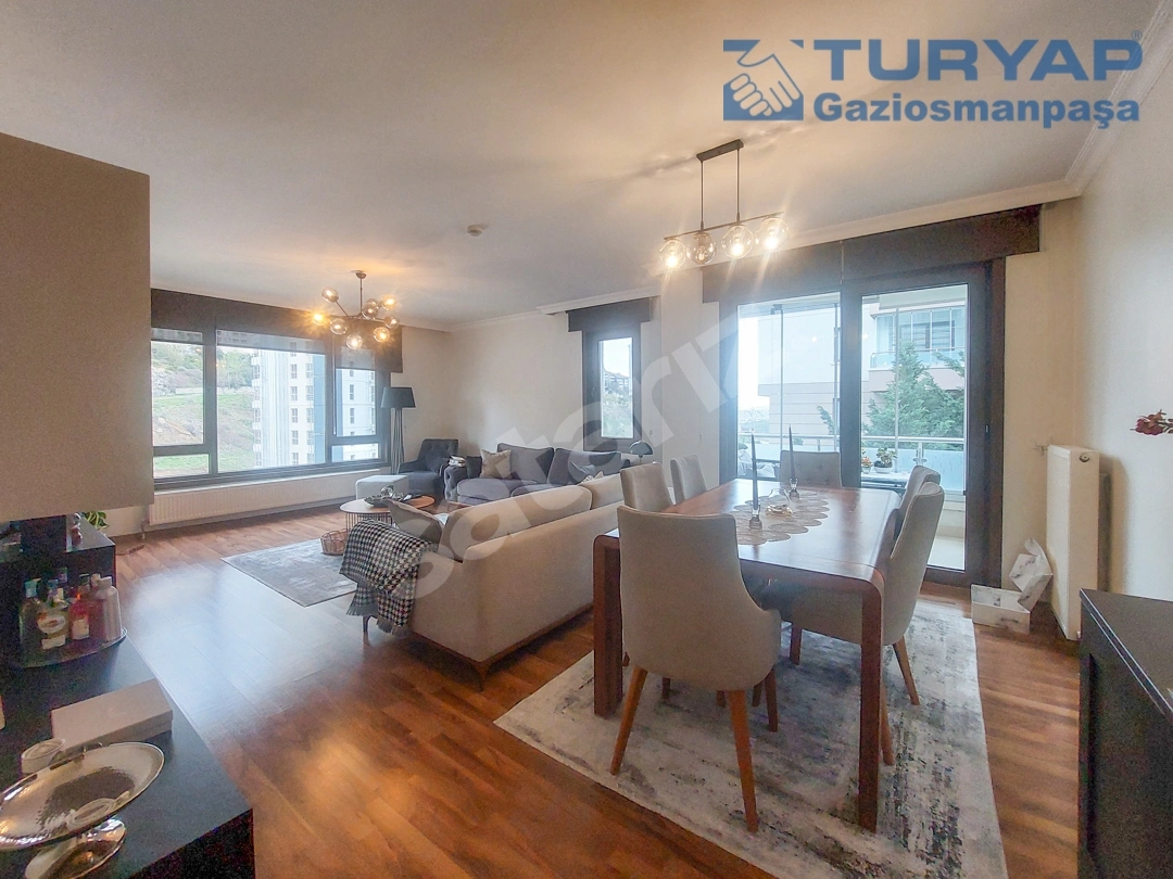 KIRKKONAKLAR ESİN SİTESİNDE 3+1 KOMBİLİ GÜVENLİKLİ