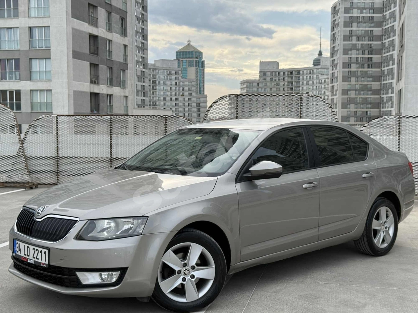 2014 / SKODA / OCTAVIA / OPTIMAL / 1.6 TDI / DSG /300 BİN PEŞİN