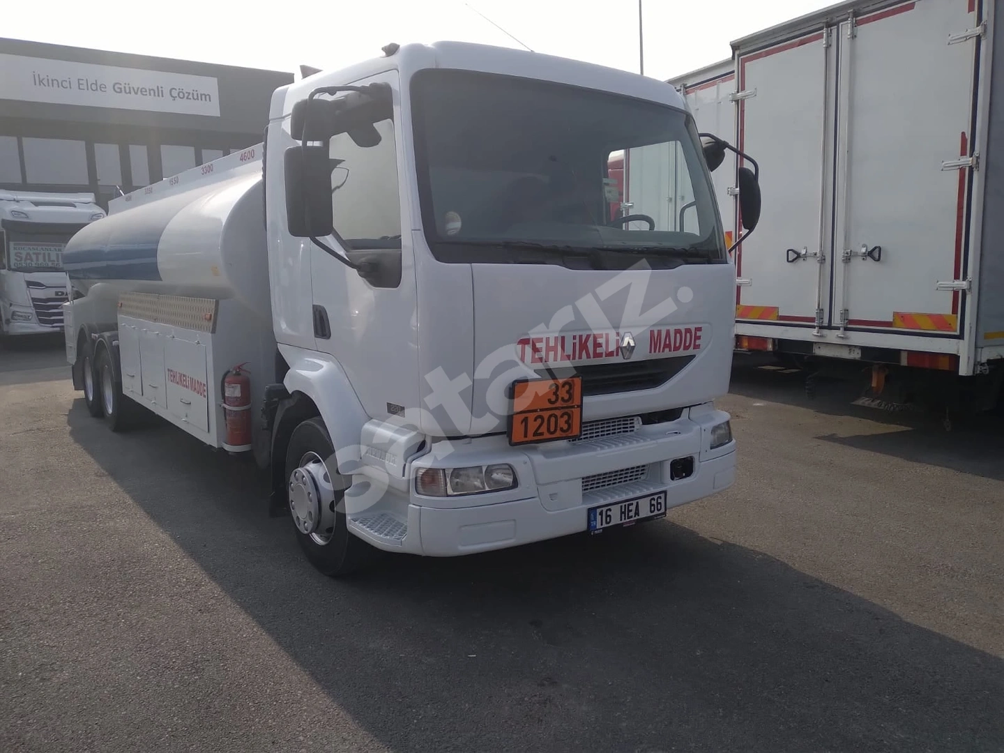 KOÇASLANLAR2 RENAULT MIDLUM 220.16 TANKER 2006 MODEL