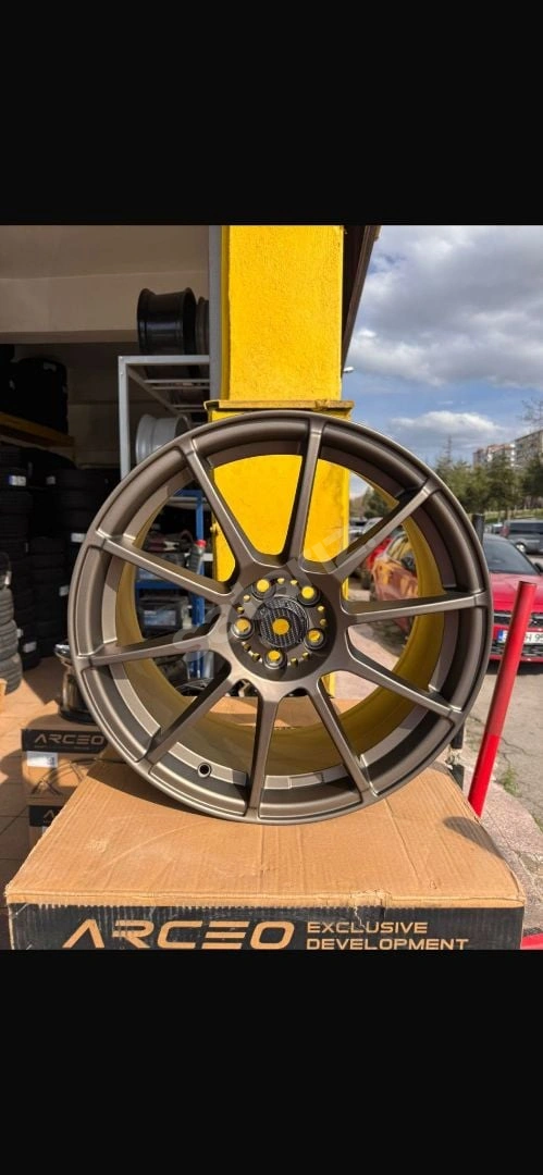18 İNÇ 5X114.3 SPARCO ASSETTO GARA JANT TAKIMI