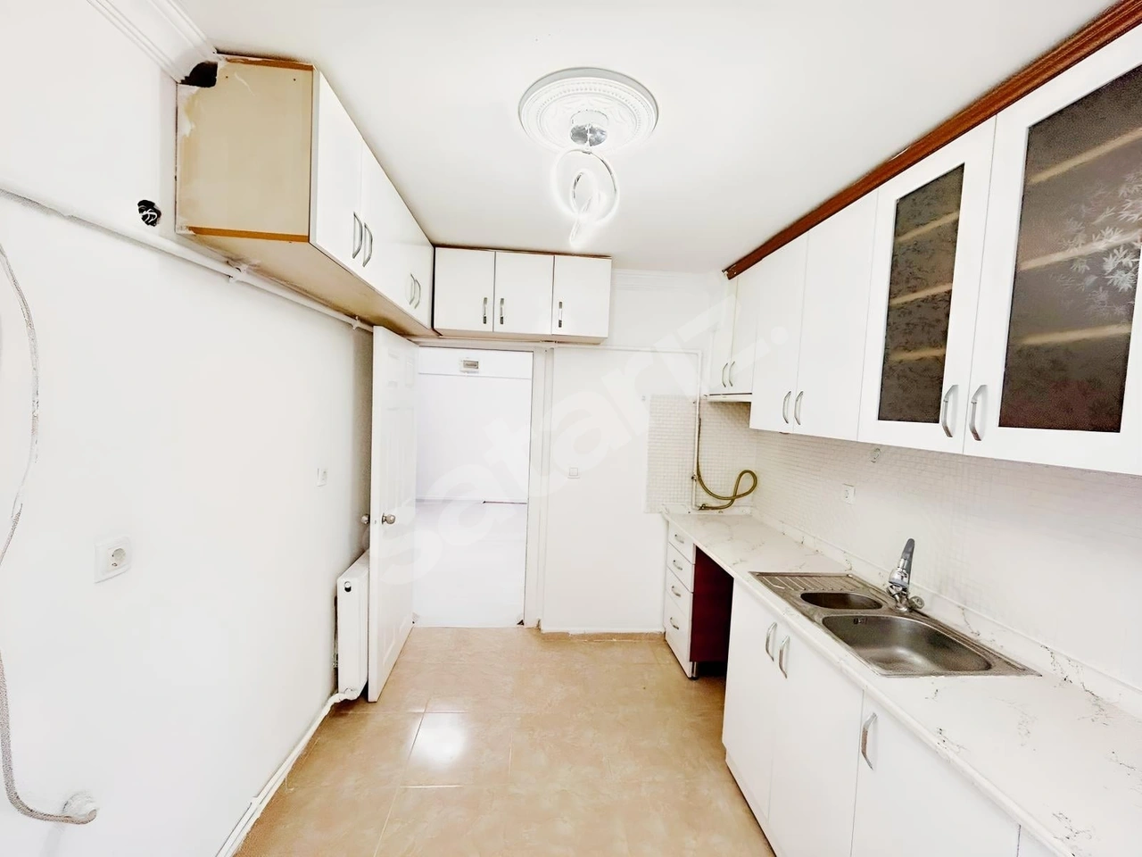 HOCALI CADDE YAKINI MASRAFSIZ 3+1 DAİRE!! KUSURSUZ!!!!