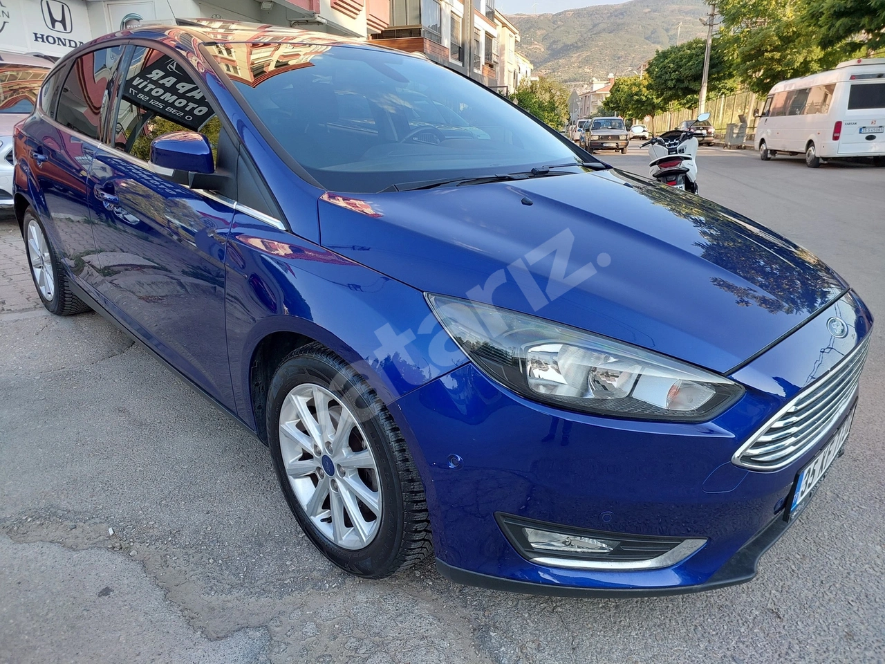 YAPAR OTOMOTİV'DEN BOYASIZ 2016 FOCUS TİTANİUM X FULL SUNROOF