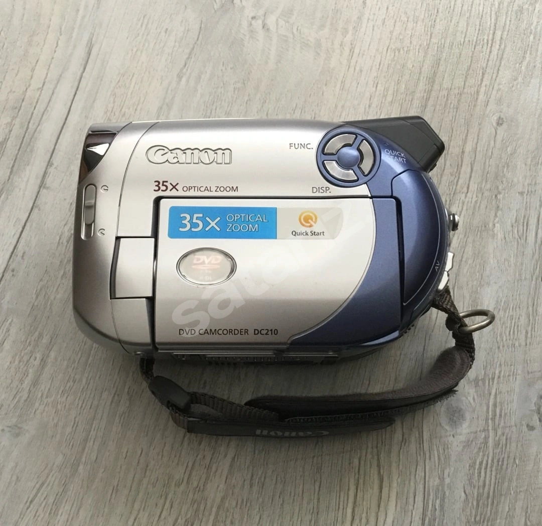 CANON DC210 DVD Camcorder Kamera, Case Logic Çantayla
