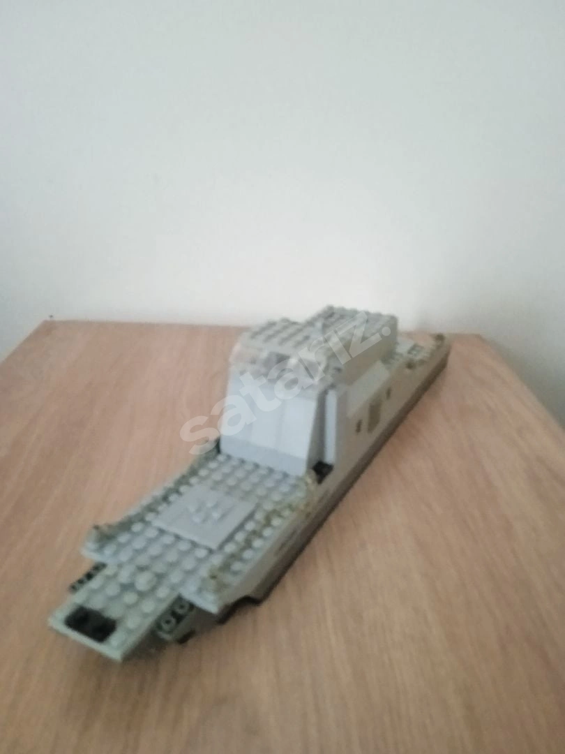 Lego gemi
