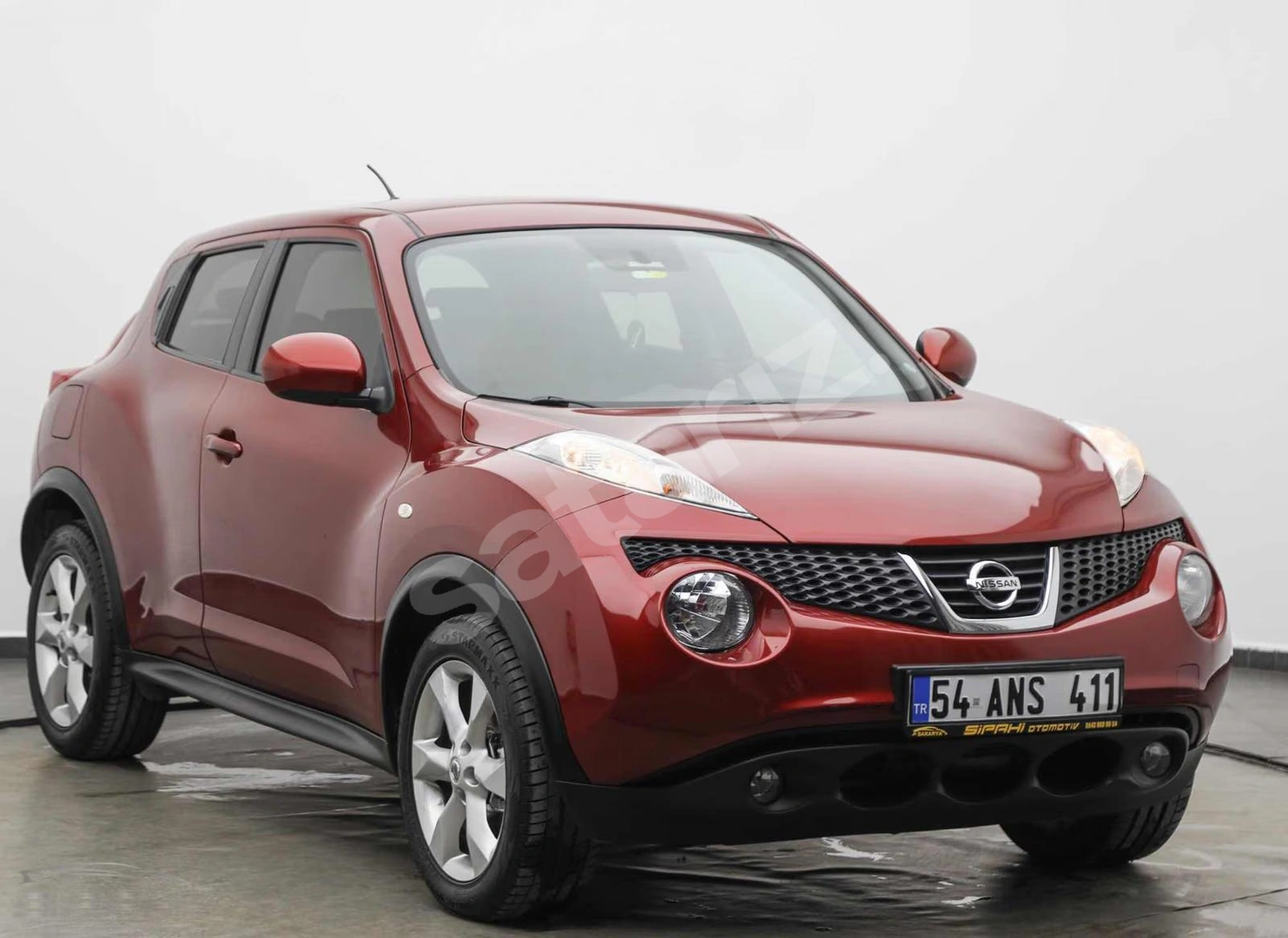 OTOMATİK 111,000KM BENZİN NİSSAN JUKE