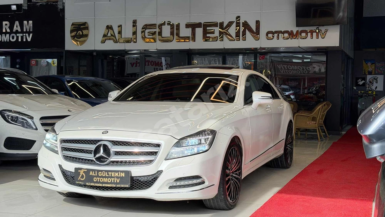 CLS 350 CDI/4MATİC/FULL BAKIMLI/HATASIZ/BOYASIZ/DEĞİŞENSİZ...