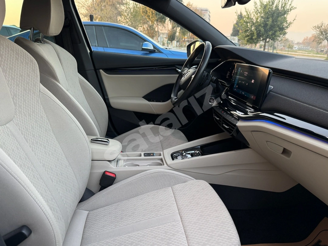 SM MOTORS'DAN/DIŞI LACİVERT İÇİ BEJ+HATASIZ+DEĞİŞENSİZ+SERV BKML