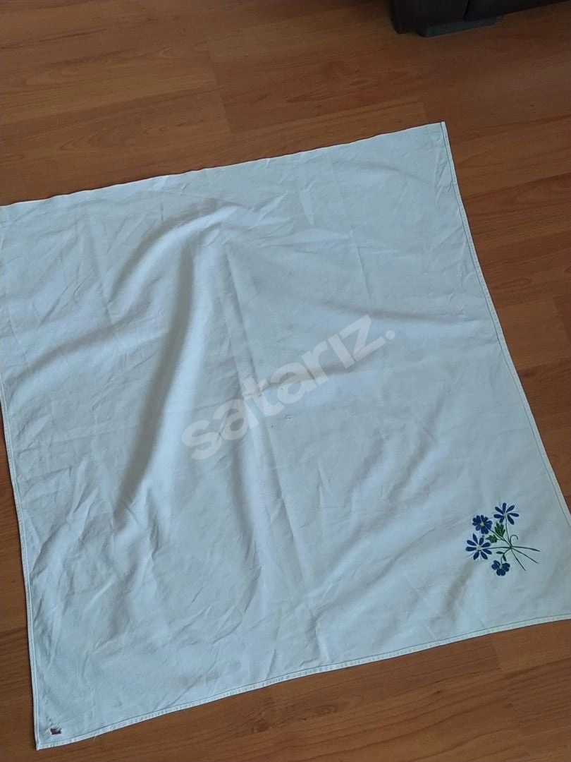 Antika Örtü 85/85cm 80 Yıllık Sandıktan Çıkma Sıfır Gibi