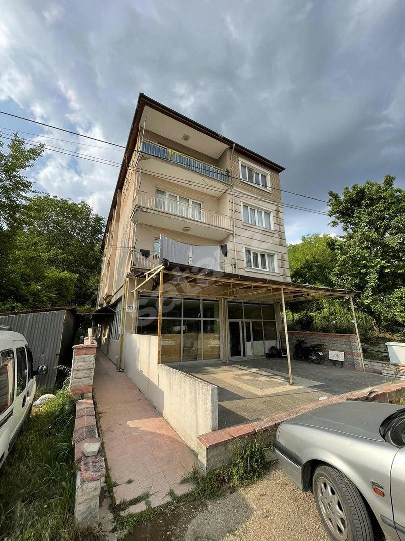 EKONOMİ EMLAK GÜVENCESİ İLE SATILIK BİNA VE ARSASİ
