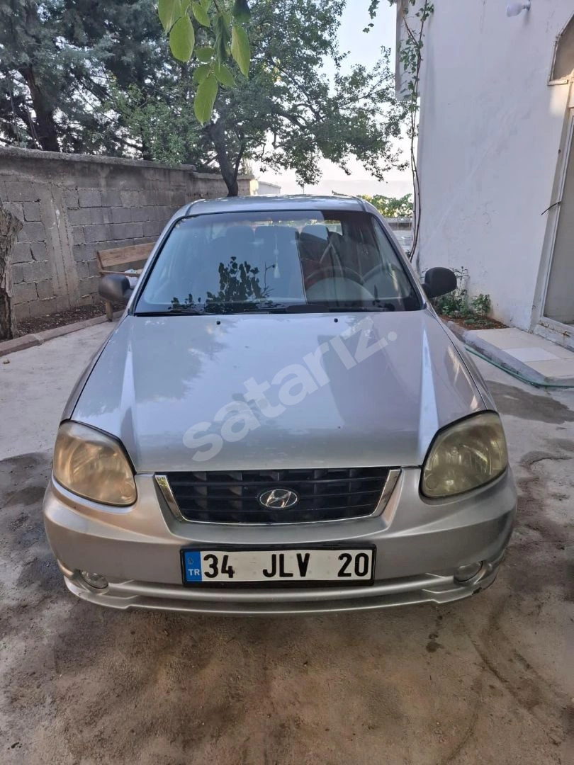 TEMİZ VE BAKIMLI AİLE ARABASI