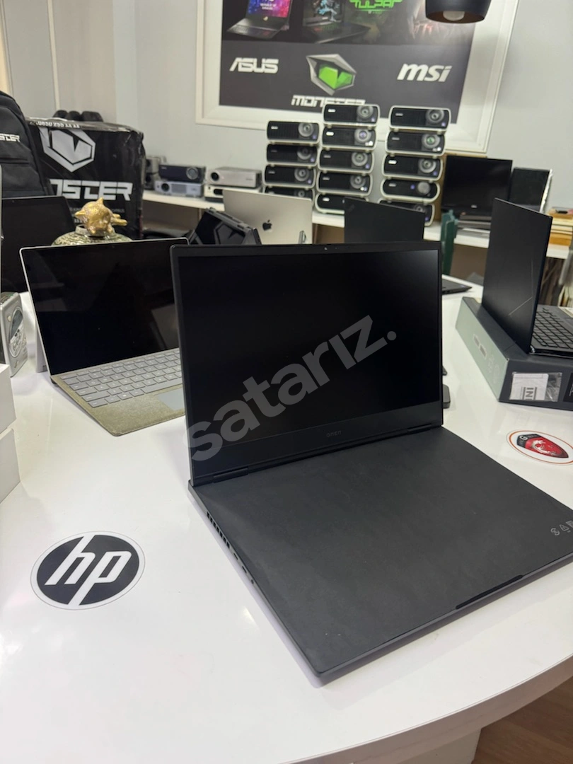 HP Omen 16 13700Hx 32gb 1Tb Rtx4070 8gb W11 Sıfır Yd stok 4+