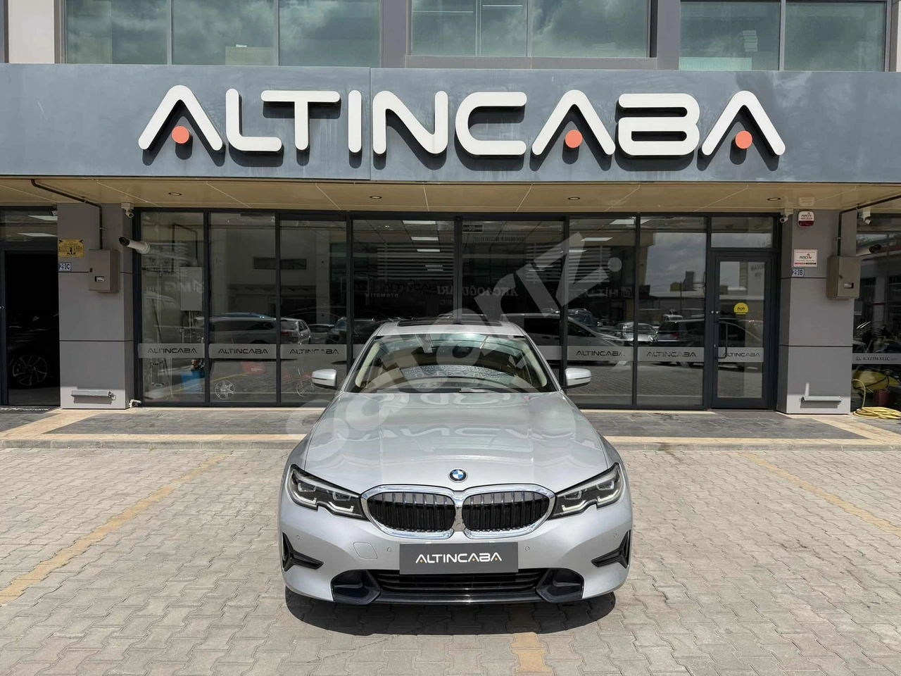 ALTINCABA'DAN 2019 BMW 320İ FİRST EDİTİON SPORTLİNE 137.000KM