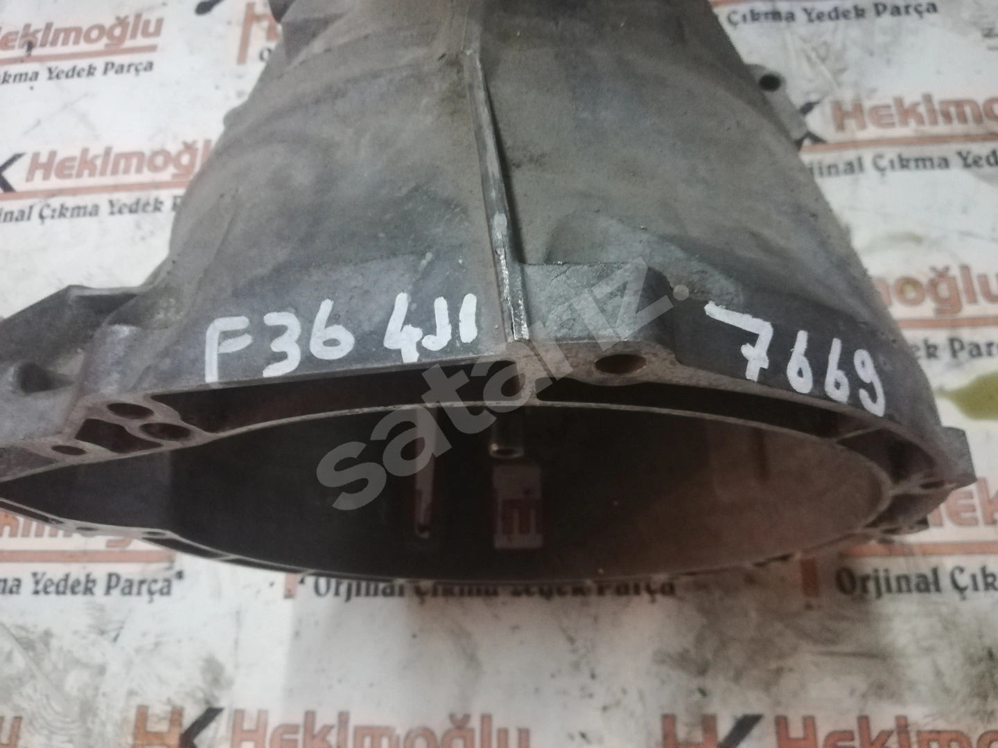 BMW 3 SERİSİ F30 5 SERİSİ F10 8HP-45 OTOMATİK ŞANZIMAN GA8HP45Z 1090401645 1090 401 645 ORJİNAL SÖKME HATASIZ