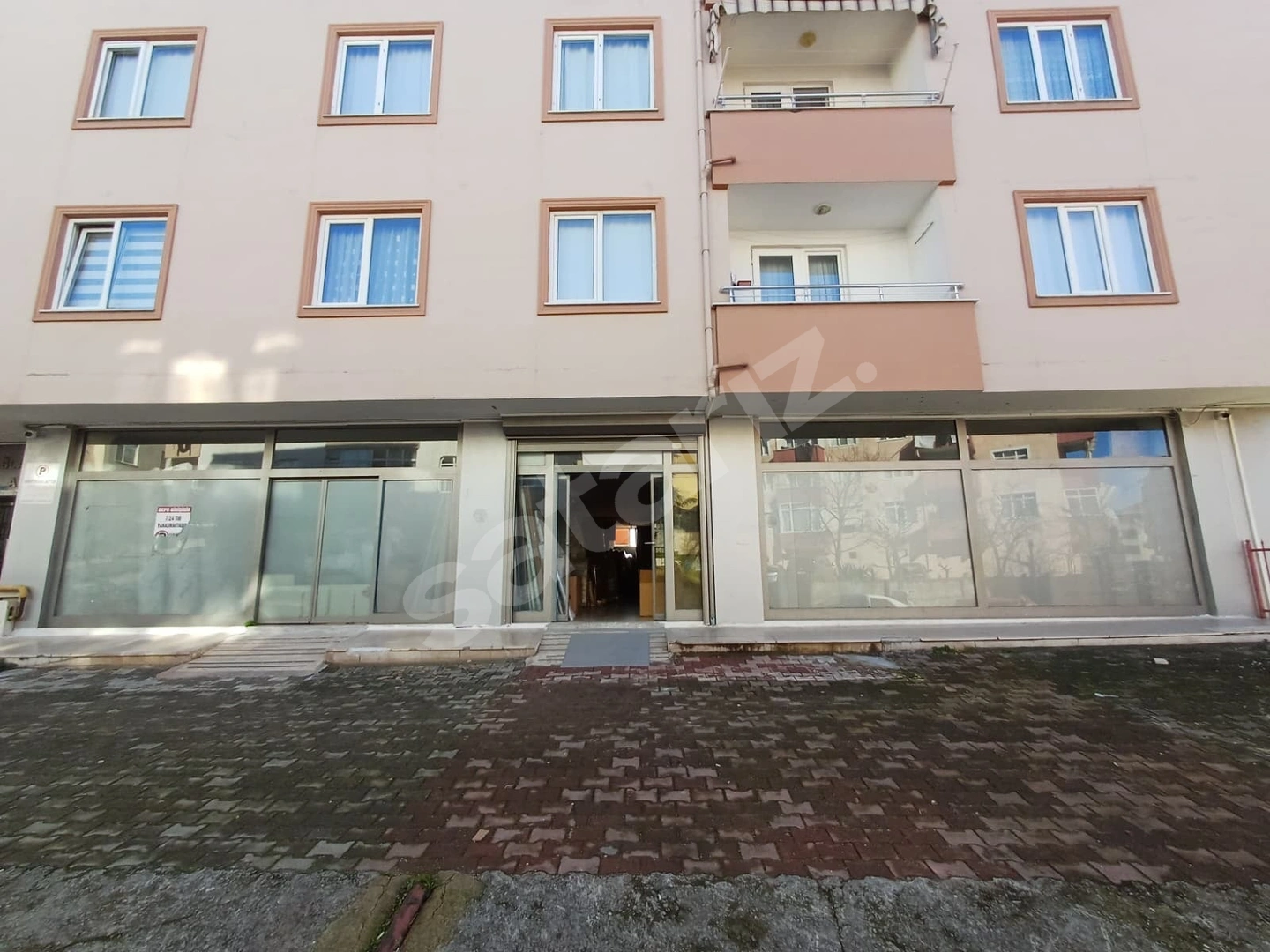 GEBZE OSMAN YILMAZ 300 m² KİRALIK DÜKKAN | DEPO | DÜZ GİRİŞ