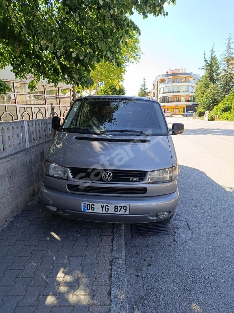 Kaporta Eksigi Olan Genel Alanda Temiz İstiyaç Fazlası