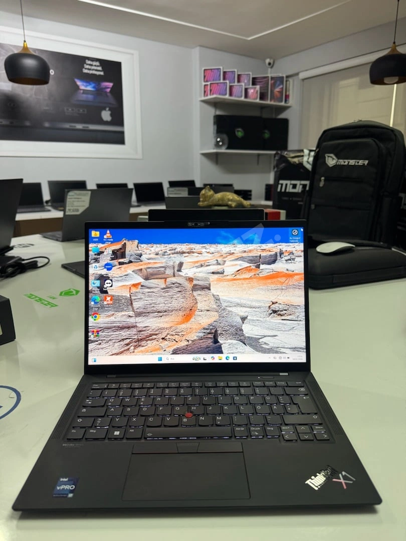 Thinkpad x1 Carbon İ7 1265u 16gn Ram 512ssd Windows 11 Lisans