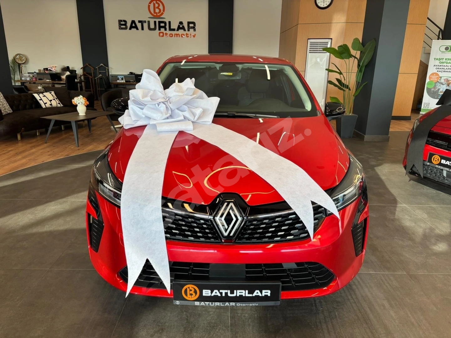 BATURLAR ANT-İST | TAMAMINA YAKIN KREDİ | K.K 12 AY | 26.391 KM