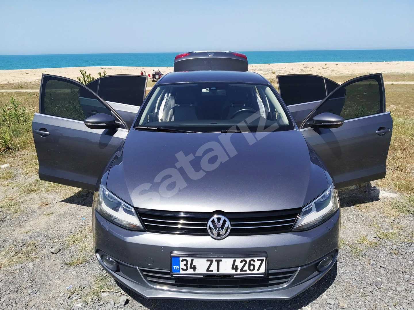 BİREYSELDEN  Volkswagen Jetta 1.6 TDi Highline 2014 Model