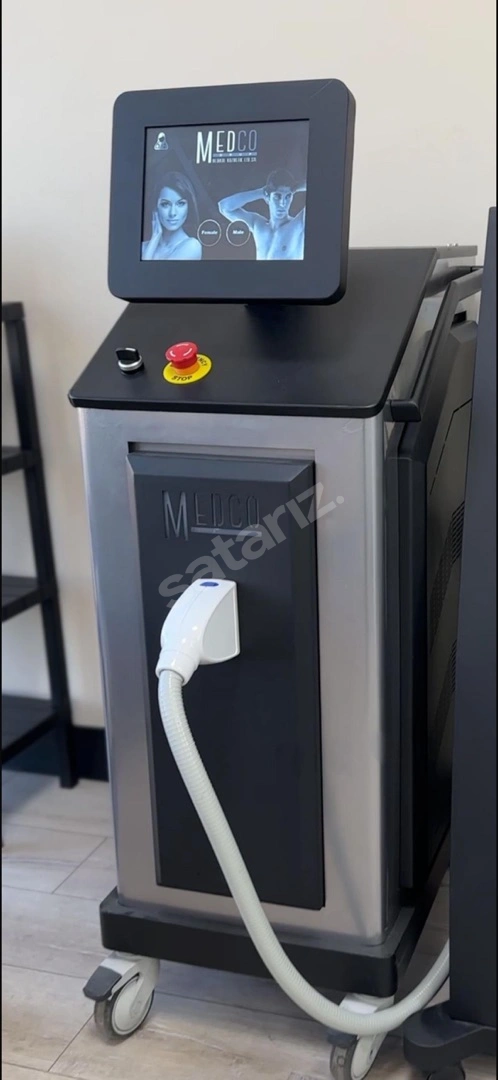 Diode Buz Başlıklı Lazer Epilasyon Cihazı Sıfıra Yakın