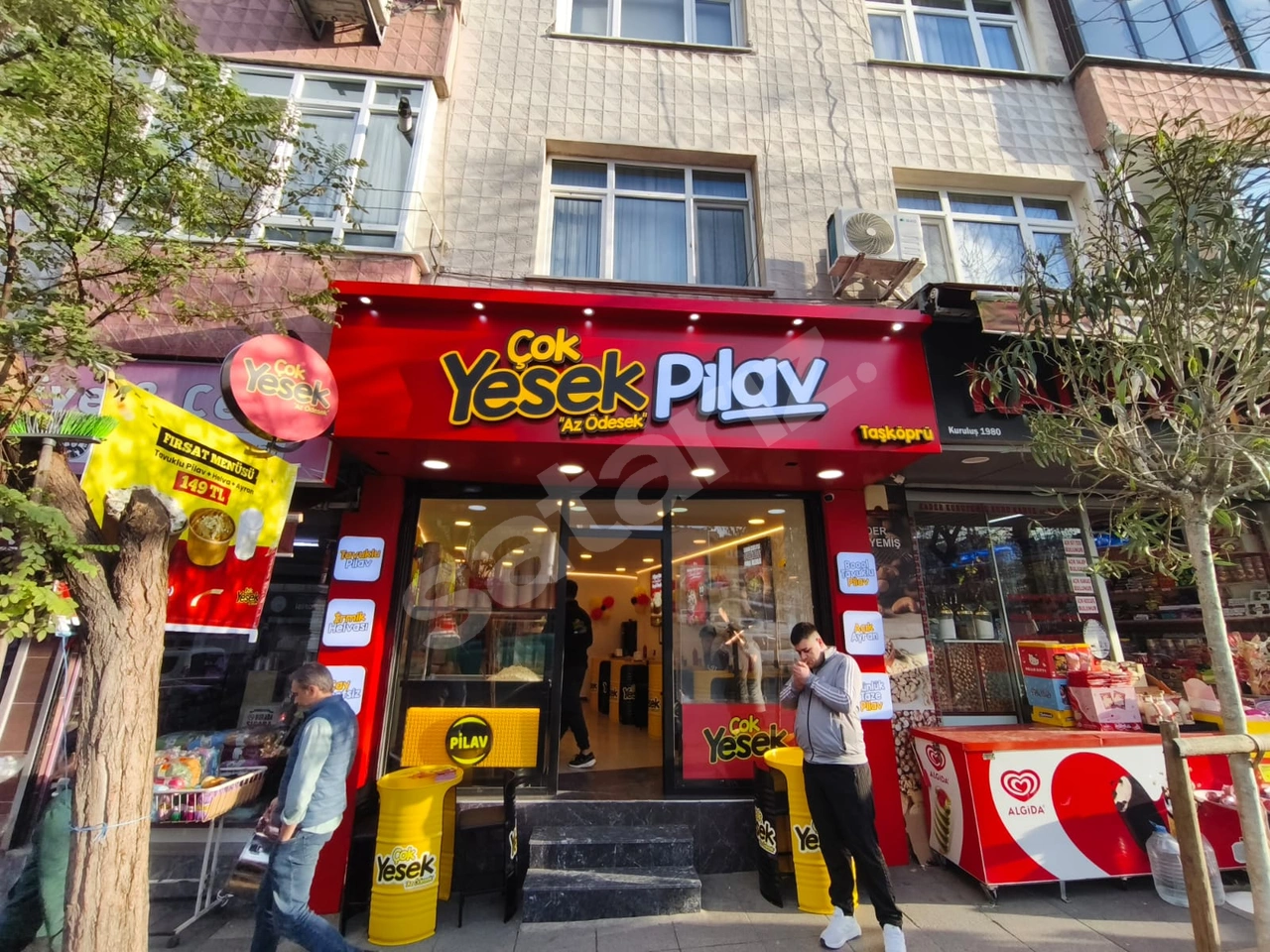Çok Yesek Pilav Bayilik Veriyor