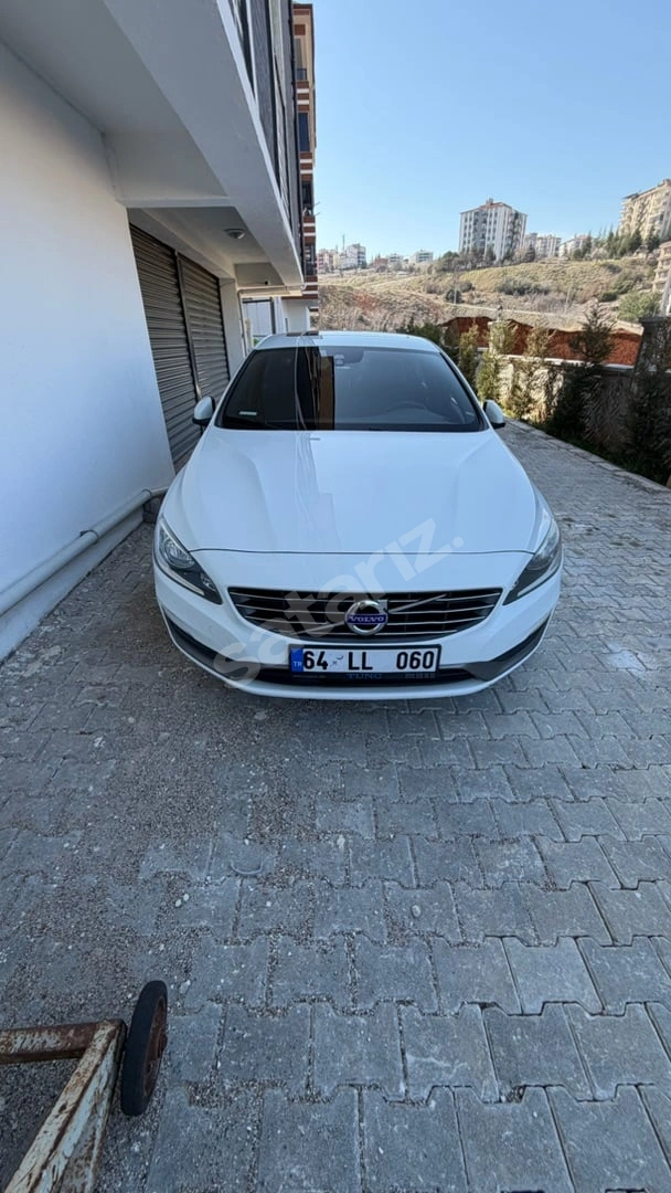 2014 Tertemiz Sonrooflu S60 Sahibinden