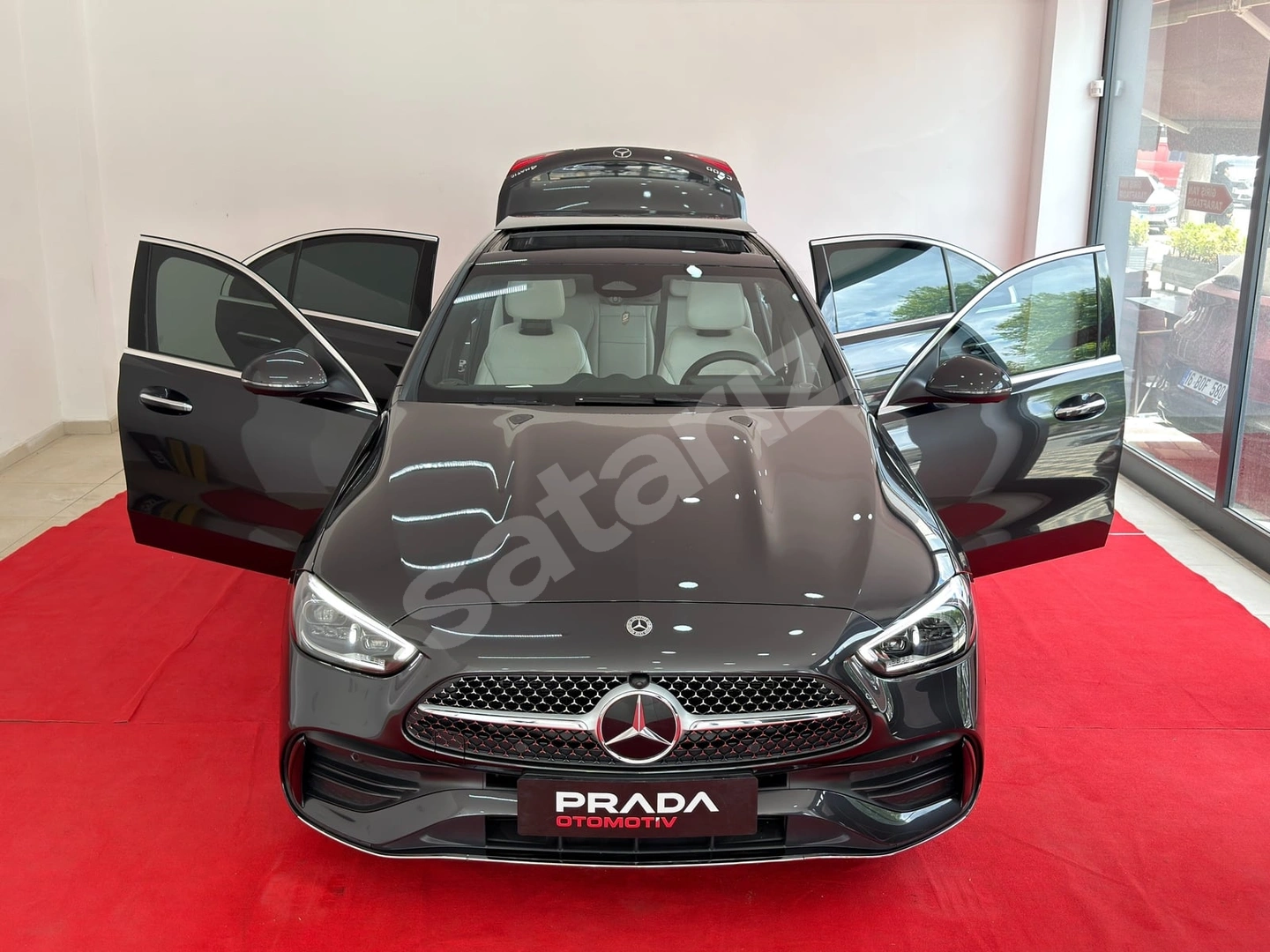 PRADA OTOMOTİV'DEN "BOYASIZ - DEĞİŞENSİZ - HASAR KAYITSIZ" C200