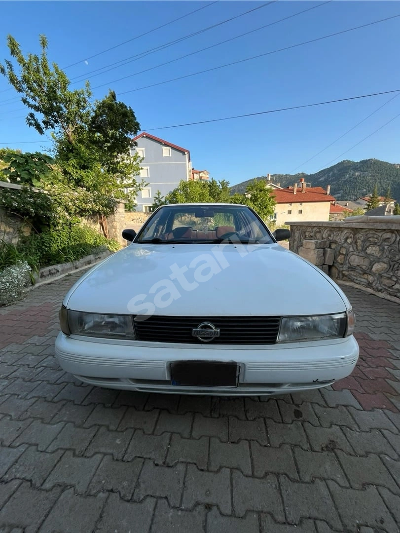 Nissan Sunny Exsalon