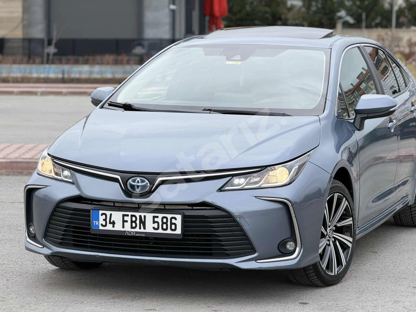 2022 COROLLA HYBRİD SUNROOF + ŞERİT TAKİP + ÇARPIŞMA ÖNLEME