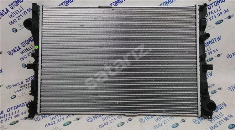 MERCEDES C SERİSİ W205 SU RADYATÖRÜ A0995002203