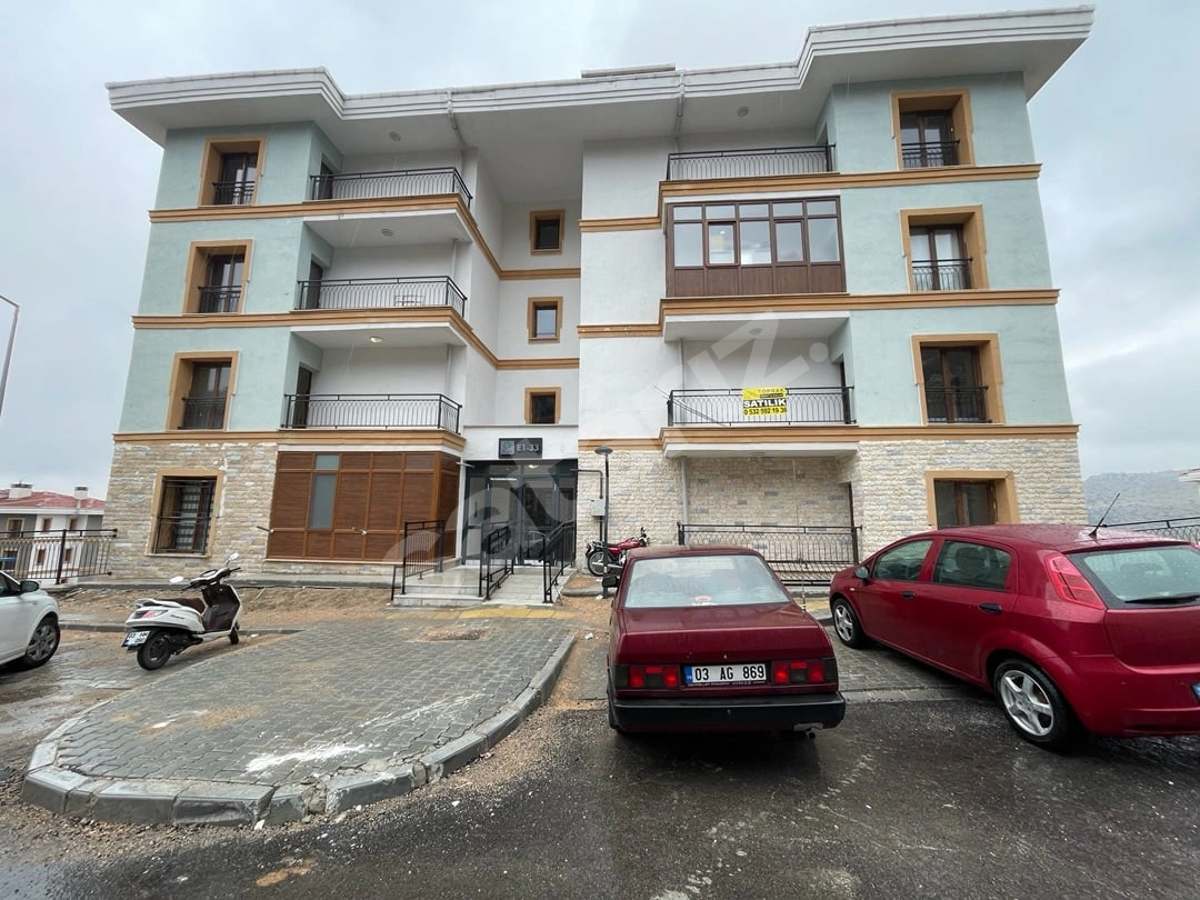 TOPRAK EMLAKTAN KANLICA GÖKÇE TOKİ SİTELERİNDE SATILIK 2+1 DAİRE