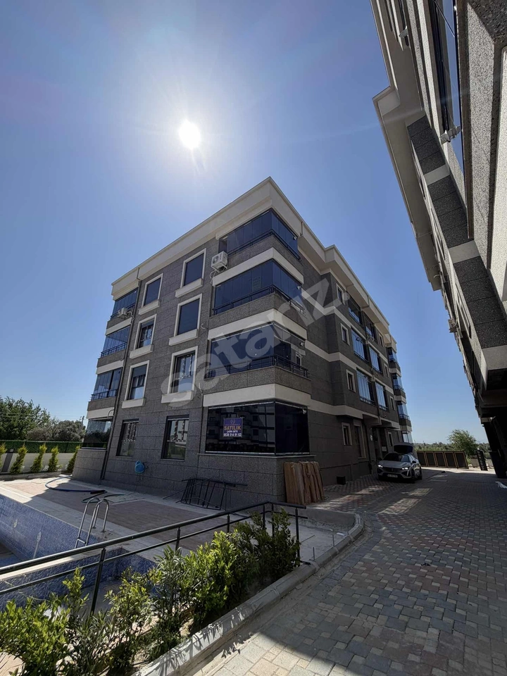 IŞIK GAYRİMENKUL'DEN SATILIK HAVUZLU SİTEDE HAZIR 2+1 LUX DAİRE