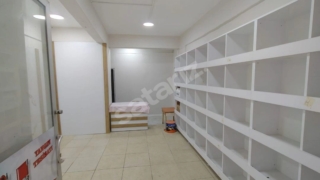 Manisa Şehzadeler Şehitler Mh.Geniş Cepheli Satılık İşyeri