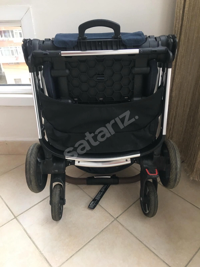 Mamas & Papas Strada Navy Az Kullanılmış Temiz Bebek Arabası