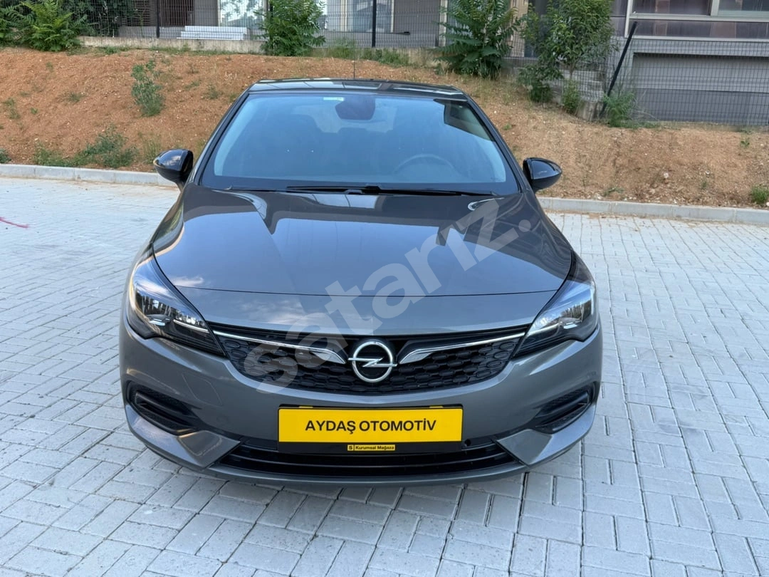 2021 BOYASIZ HATASIZ TREMERSİZ 76 BİNDE OTOMATİK OPEL ASTRA