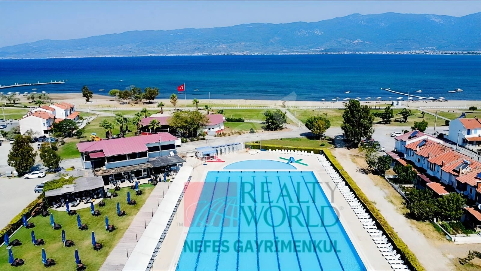 RW NEFES'ten Orjan Sitesinde Eşyalı Kiralık Lüks Villa